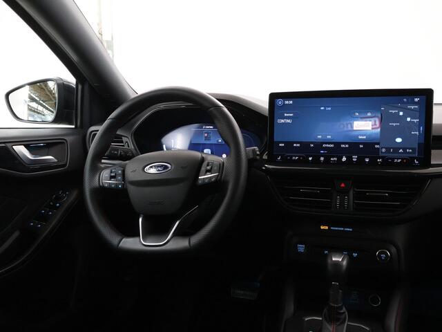 Ford FOCUS 1.0 EcoBoost Hybrid ST Line X | Trekhaak Afneembaar | Panoramadak | Winterpakket | Matrix Led Koplampen | Parkeercamera |