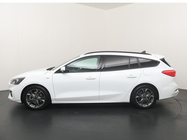 Ford FOCUS Wagon 125pk St-line X Automaat | Winterpack | Adapt. Cruise | Dealer onderh. | Camera | Elekt. achterklep |