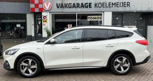 Ford FOCUS Wagon 1.0 EcoB. Active Bns
