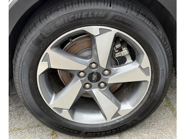 Ford FOCUS Wagon 1.0 EcoB. Active Bns