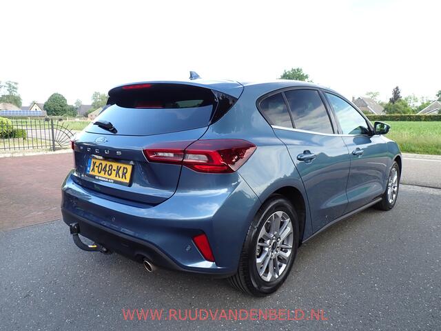 Ford FOCUS 1.0 EcoBoost Hybrid ST-LINE / CAMERA / TREKHAAK / STOEL + STUURVERWARMING