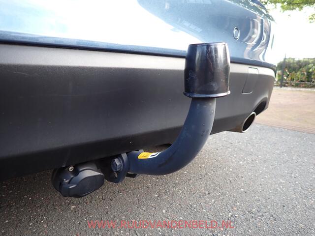 Ford FOCUS 1.0 EcoBoost Hybrid ST-LINE / CAMERA / TREKHAAK / STOEL + STUURVERWARMING