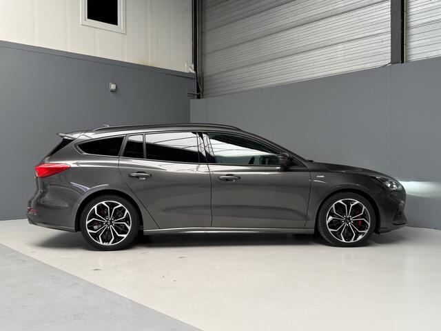 Ford FOCUS Wagon 1.0 EB Hybrid ST Line X 155pk|Led|Winterpack|Carplay .