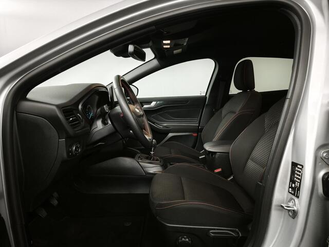 Ford FOCUS Wagon 1.0 125pk EcoBoost Hybrid ST Line | Winter Pack | Carplay/Android Auto |