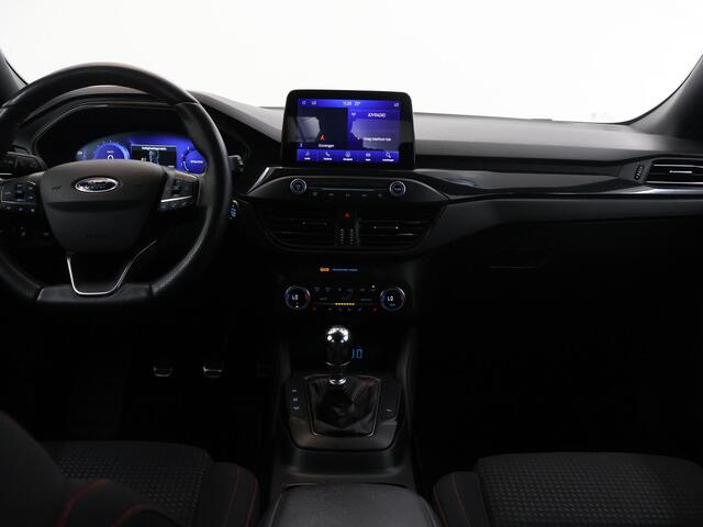 Ford FOCUS Wagon 1.0 EcoBoost Hybrid ST Line X Business | Winterpakket | Parkeercamera | Climate Control | Cruise Control | Navigatie |