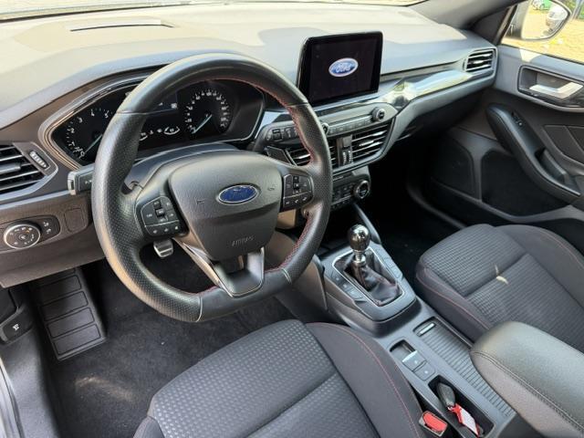 Ford FOCUS Wagon 1.0 EcoBoost Hybrid ST Line Business I INCL. ¤ 850,00 AFL.KOSTEN + BOVAG GARANTIE