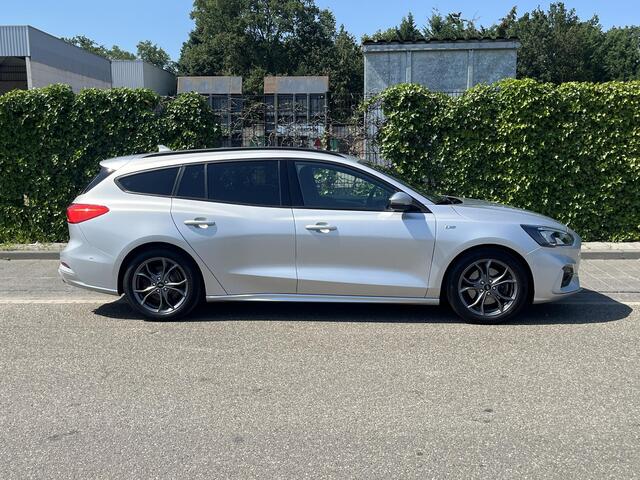 Ford FOCUS Wagon 1.0 EcoBoost ST-Line * Carplay * Camera * Navi * Garantie