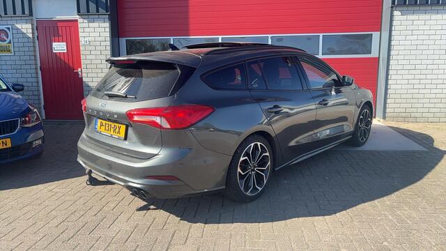 Ford FOCUS Wagon 2.0 EcoBlue ST Line X Business AUTOMAAT / FULL LED / PANORAMADAK / TREKHAAK / CAMERA / STOELVERW / ACC / B&O / KEYLESS