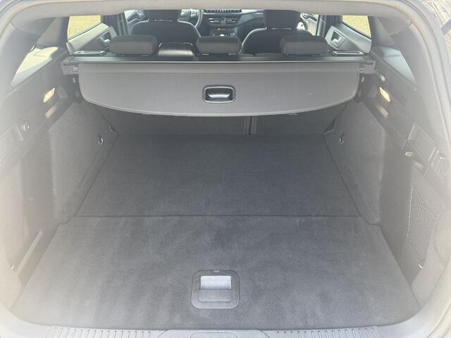 Ford FOCUS Wagon 1.0 EcoBoost Hybrid ST Line | 155 PK | Winter Pack | Driver Assistance Pack | Apple Carplay & Android Auto
