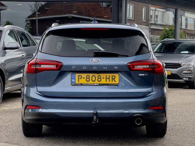 Ford FOCUS Wagon VIGNALE 1.0 AUT7 ECOBOOST HYBRID TITANIUM LEDER NAVI CAMERA DIGI-DASH APPLE-CARPLAY LED LMV PDC