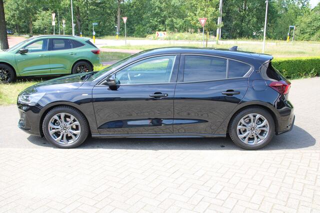 Ford FOCUS 1.0 EcoBoost Hybrid ST Line X WINTER-PACK| B&O AUDIO | MATRIX LED |