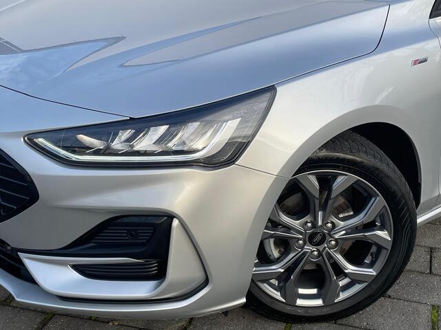 Ford FOCUS Wagon 125PK Ecoboost ST-Line | AUTOMAAT | Winter Pack | All Season Banden | Navi | Clima | Cruise | Dr. loos Apple Carplay |