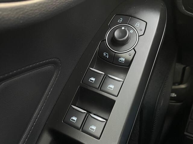 Ford FOCUS Wagon 125PK Ecoboost ST-Line | AUTOMAAT | Winter Pack | All Season Banden | Navi | Clima | Cruise | Dr. loos Apple Carplay |