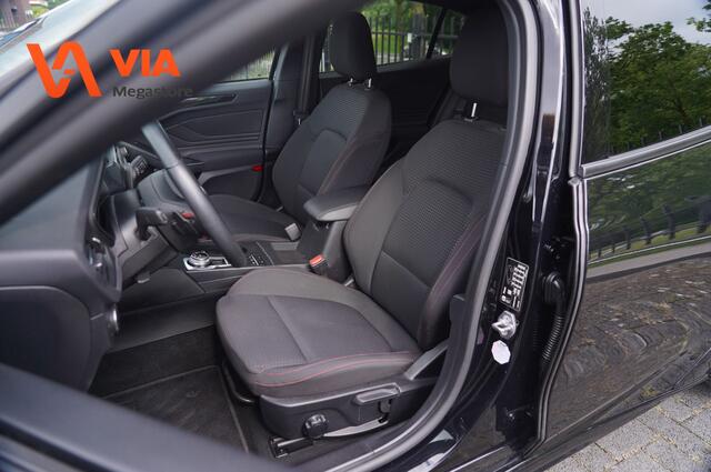 Ford FOCUS 1.0 | 125PK | ST-Line | Stoel- stuurverw. | Navi | Camera | PDC | Cruise | Sportstoelen | LED