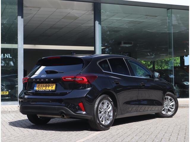 Ford FOCUS 1.0 EcoBoost Hybrid Titanium Carplay / Elekramen / Airco / Pdc