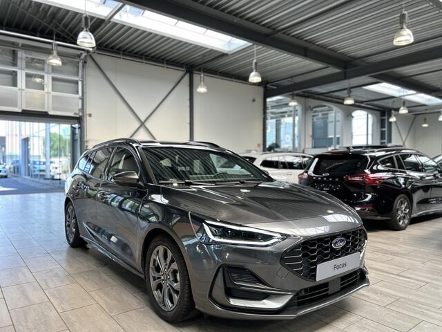 Ford FOCUS Wagon EcoBoost Hybrid 155pk ST Line X | AUTOMAAT | Matrix LED | Adapt. Cruise | AGR Stoel | Elektrische Achterklep | Winterpack | SYNC 4 |