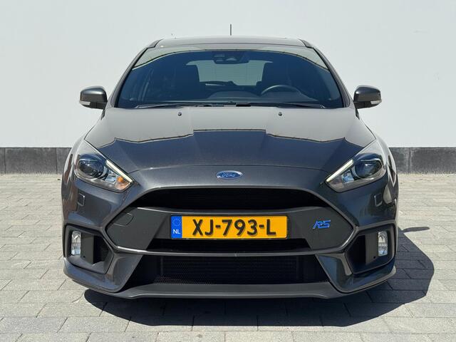 Ford FOCUS 2.3 350PK RS AWD | Recaro Seats | Xenon Verlichting | Winter Pack | Sony Audio | Pano | 100% dealeronderhouden |