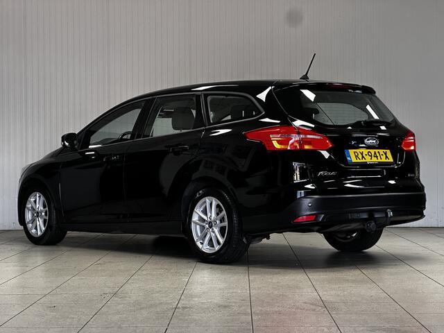 Ford FOCUS Wagon 1.0 Lease Edition/ Camera/ Apple + Android/ Navi/ Clima/ Cruise/ Elek. pakket/ Isofix/ Bluetooth/ Armsteun/ Multi. LEDER. Stuur/ 16'' LMV/ Mistl./ PDC.