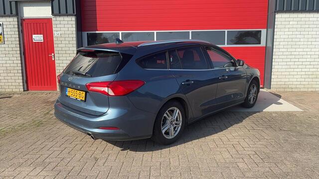 Ford FOCUS Wagon 1.0 EcoBoost Trend Edition Business STOELVERW / STUURVERW / CARPLAY / NAVI / AIRCO / PDC / BLUETOOTH / CRUISE / NL-AUTO