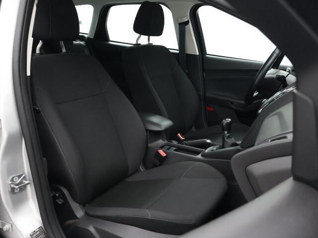 Ford FOCUS Wagon 1.0 TREND + APPLE CARPLAY | LMV | CRUISE CONTROL | NAVIGATIE | AIRCO