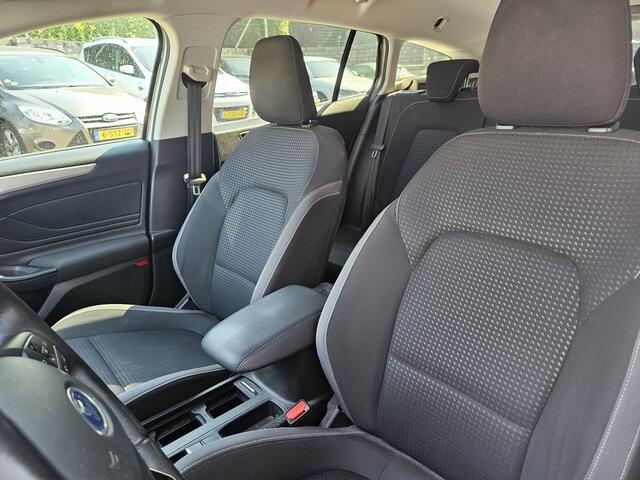 Ford FOCUS Wagon 1.0 EcoBoost NAVI TEL LM PDC CAMERA