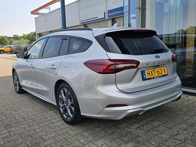 Ford FOCUS Wagon 1.0 EcoBoost Hybrid ST Line | Moondust Silver | Winter Pack | Driver Assistance Pack | NL Auto |