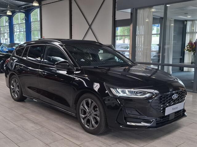 Ford FOCUS Wagon EcoBoost Hybrid 155 pk ST-Line | Pano | Winterpack | Cruise control | Climate control | SYNC 4 | All-season banden |