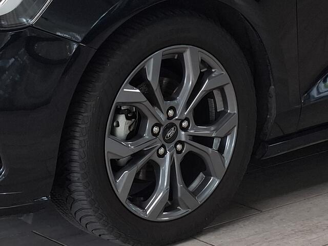 Ford FOCUS Wagon EcoBoost Hybrid 155 pk ST-Line | Pano | Winterpack | Cruise control | Climate control | SYNC 4 | All-season banden |