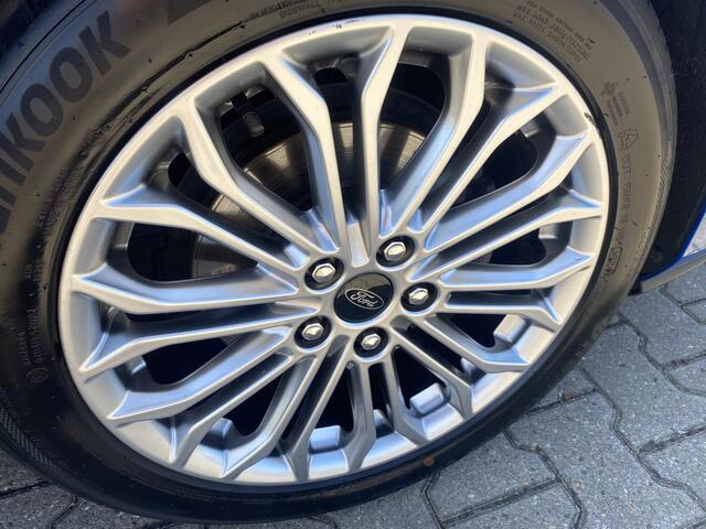Ford FOCUS 1.0 EcoBoost Titanium Business Navigatie, App Connect , Adaptive Cruise Control