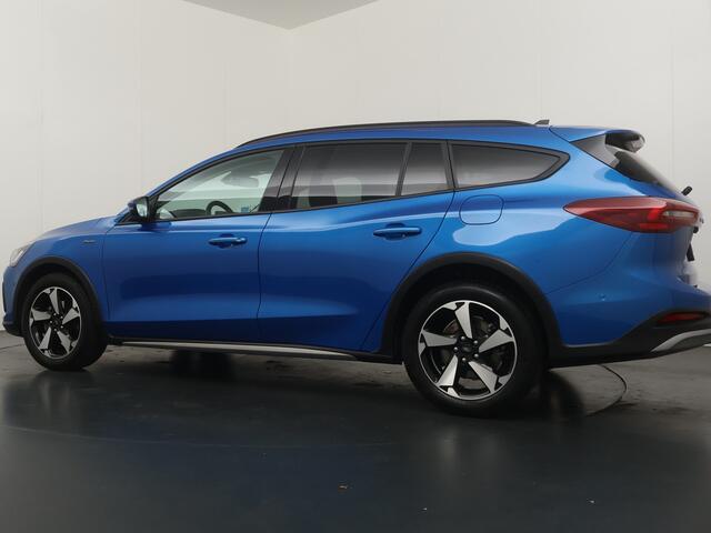 Ford FOCUS Wagon 1.0 EcoBoost Hybrid Active X - Trekhaak - All-Season banden - Camera - AppleCarplay - Android Auto Virena Zekerheidspakket 895 ,- BOVAG Garantie