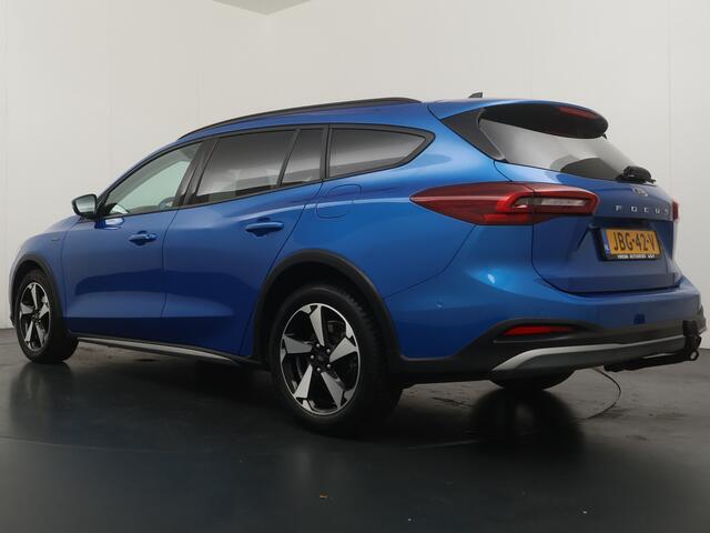 Ford FOCUS Wagon 1.0 EcoBoost Hybrid Active X - Trekhaak - All-Season banden - Camera - AppleCarplay - Android Auto Virena Zekerheidspakket 895 ,- BOVAG Garantie