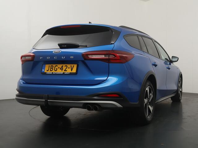 Ford FOCUS Wagon 1.0 EcoBoost Hybrid Active X - Trekhaak - All-Season banden - Camera - AppleCarplay - Android Auto Virena Zekerheidspakket 895 ,- BOVAG Garantie