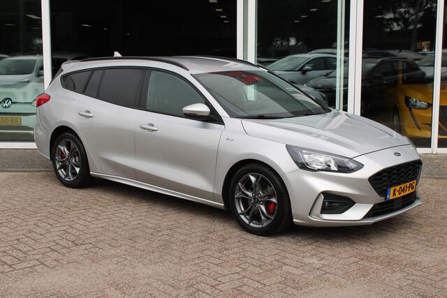 Ford FOCUS Wagon 1.5 EcoBoost ST Line X Business