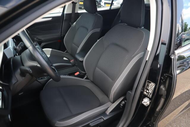 Ford FOCUS Wagon 1.0 EcoBoost Trend Edition Business Trekhaak 16 inch LMV Navigatie Carplay Android Airco Cruise Control bluetooth