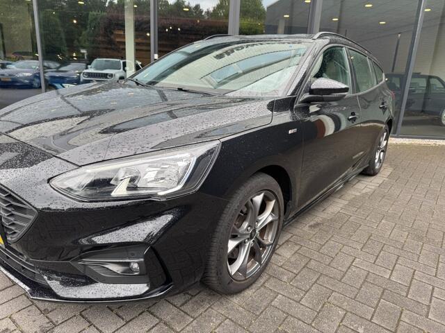 Ford FOCUS 1.0 EBH ST-Line,Navi,Clima,Cruise,Trekhk,Keyless,Camera,Lane Ass.,Carplay,