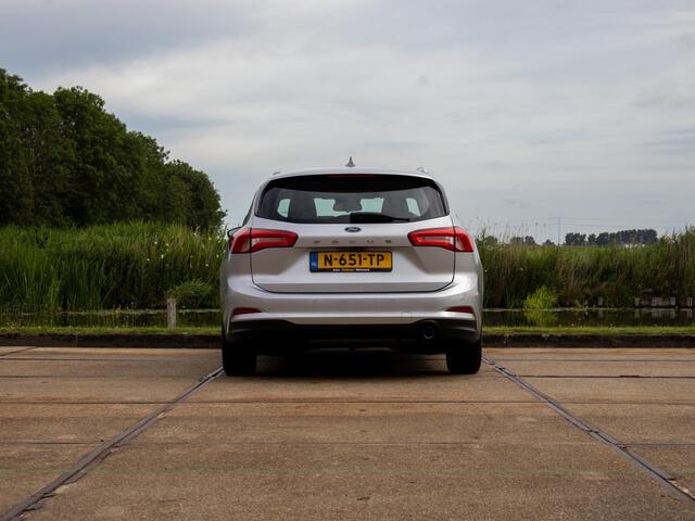 Ford FOCUS Wagon 1.0 EcoBoost Trend Edition Business 16" Lane assist Apple CarPlay