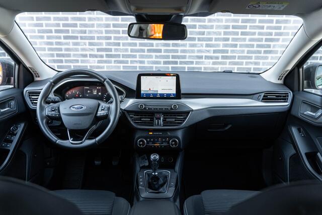 Ford FOCUS Wagon 1.0 EcoBoost 125 Titanium Business | Bang Olufsen Audio | Keyless Entry | Parkeersensoren | Stoelverwarming | LED Koplampen | Privacy Glas | Navigatie | Apple Carplay | Android Auto