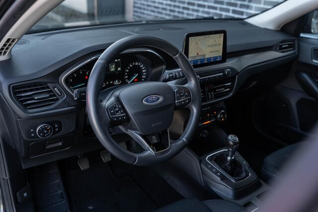 Ford FOCUS Wagon 1.0 EcoBoost 125 Titanium Business | Bang Olufsen Audio | Keyless Entry | Parkeersensoren | Stoelverwarming | LED Koplampen | Privacy Glas | Navigatie | Apple Carplay | Android Auto