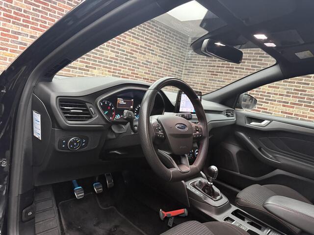 Ford FOCUS Wagon 1.0 EcoBoost Hybrid ST Line Style
