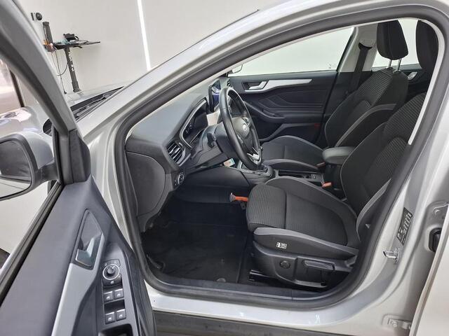 Ford FOCUS 125pk Eco Hybrid Edition Navi Camera Trekhaak AGR Comfort Stoel Wagon Dealeronderhouden
