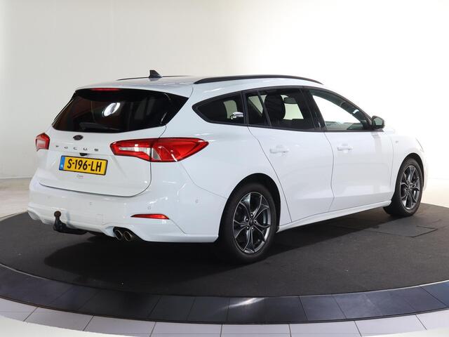Ford FOCUS Wagon 1.5 EcoBoost ST Line Business | Trekhaak Elektr. | Winterpakket | Parkeercamera | Cruise Control Adaptief | Navigatie |