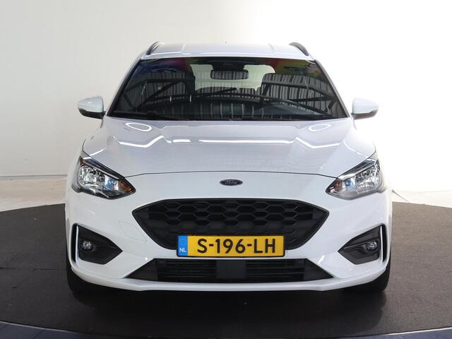Ford FOCUS Wagon 1.5 EcoBoost ST Line Business | Trekhaak Elektr. | Winterpakket | Parkeercamera | Cruise Control Adaptief | Navigatie |