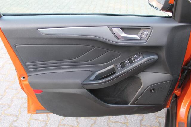 Ford FOCUS 1.5 EcoBoost Active Vignale Uitv. AUTOMAAT - STATION