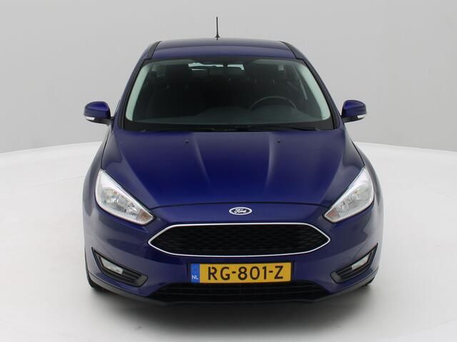 Ford FOCUS 1.0 Lease Edition Navi / PDC / Trekhaak / Origineel NL