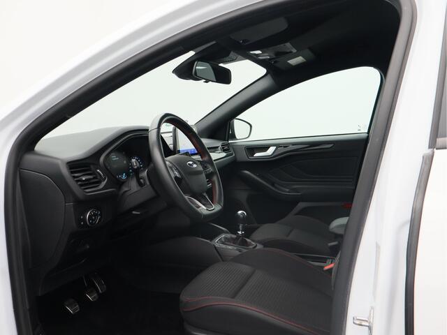 Ford FOCUS Wagon 1.0 EcoBoost ST Line Business/ lage km!