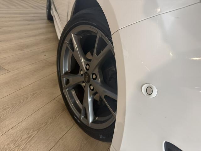 Ford FOCUS 1.0 First Edition ST Line | Airco ECC | Navigatie | Apple Carplay | Cruise Control | Parkeer Sensoren | Isofix | NAP