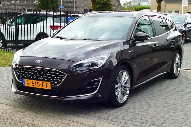 Ford FOCUS Wagon 1.0 125pk Vignale. Panodak, Adap Cruise, B&O, Leer, Stoel&StuurVerw, 18"LMV, Haak 1000kg