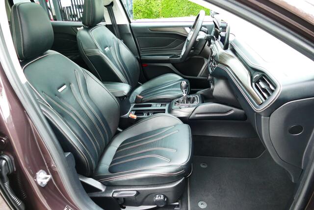 Ford FOCUS Wagon 1.0 125pk Vignale. Panodak, Adap Cruise, B&O, Leer, Stoel&StuurVerw, 18"LMV, Haak 1000kg