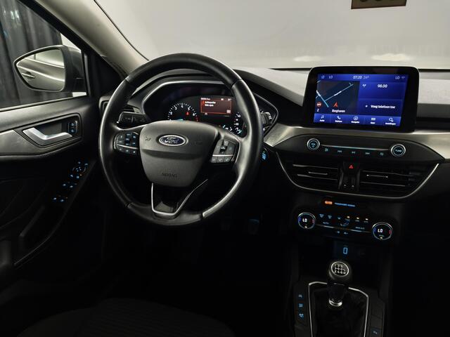 Ford FOCUS 1.0 EcoBoost Titanium Business | Panoramadak | Adaptieve Cruise Control | Navigatie