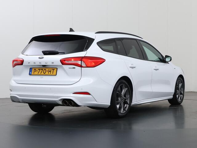 Ford FOCUS Wagon 1.0 EcoBoost Hybrid ST Line Business | Winterpakket | Parkeercamera | Climate Control | Cruise Control | Navigatie |